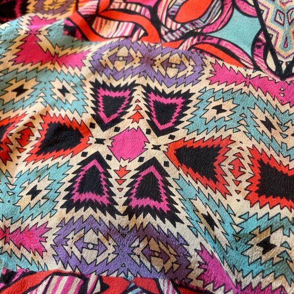 Leifnotes Anthropologie Tank Top Silk Blouse V-Neck Geometric Multicolor Pattern - Picture 3 of 12